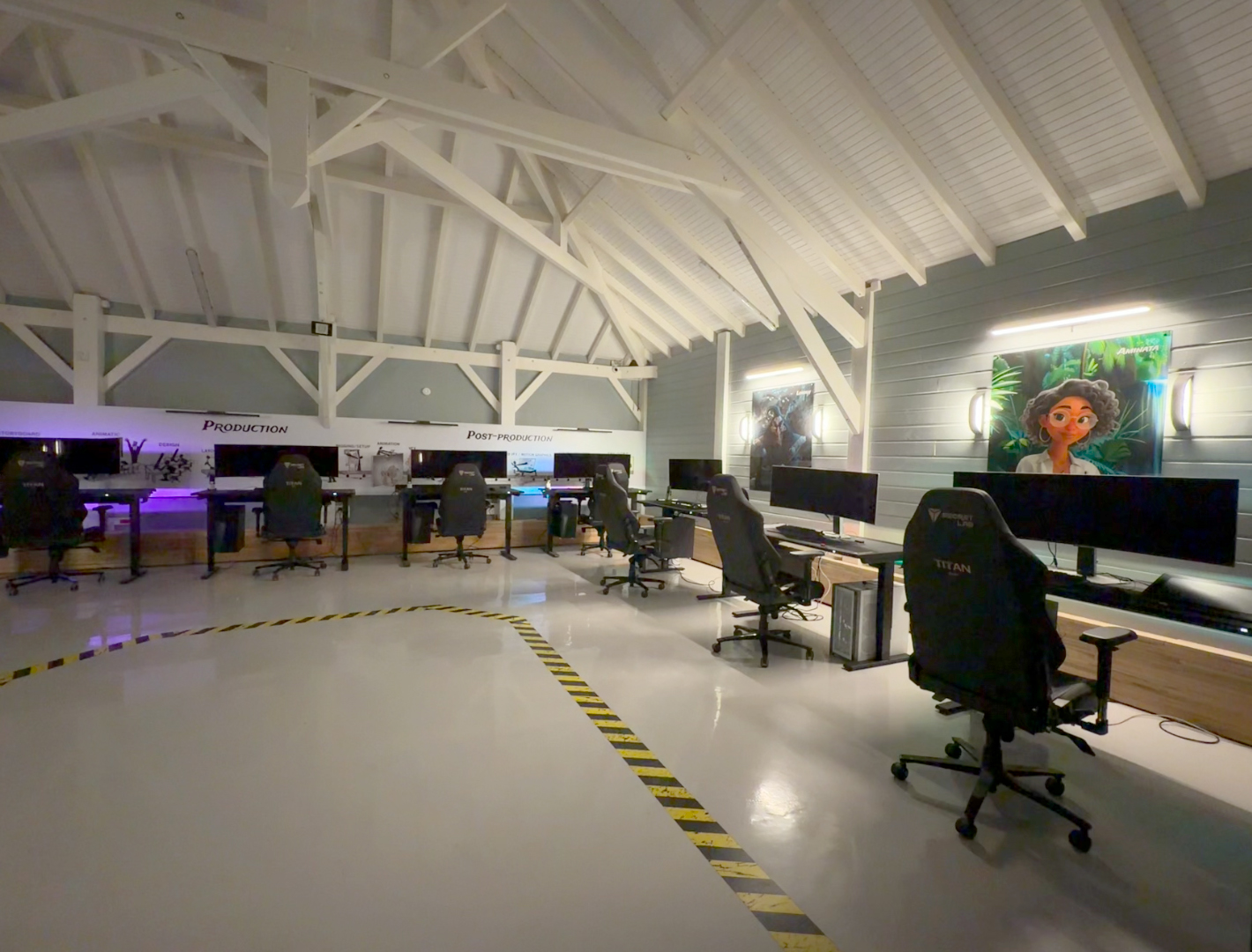 Jeux vidéo et expériences interactives — salle Production Karukera Studio